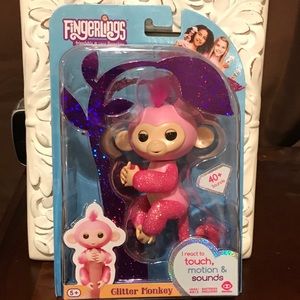 Fingerlings Glitter Monkey!